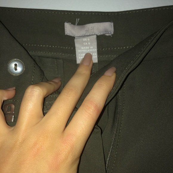 Kaki H&M trousers worn once perfect for work - Picture 2 of 2
